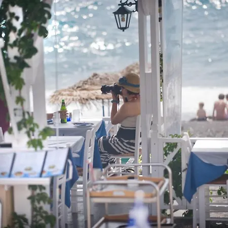 Poseidon Hotel 2*